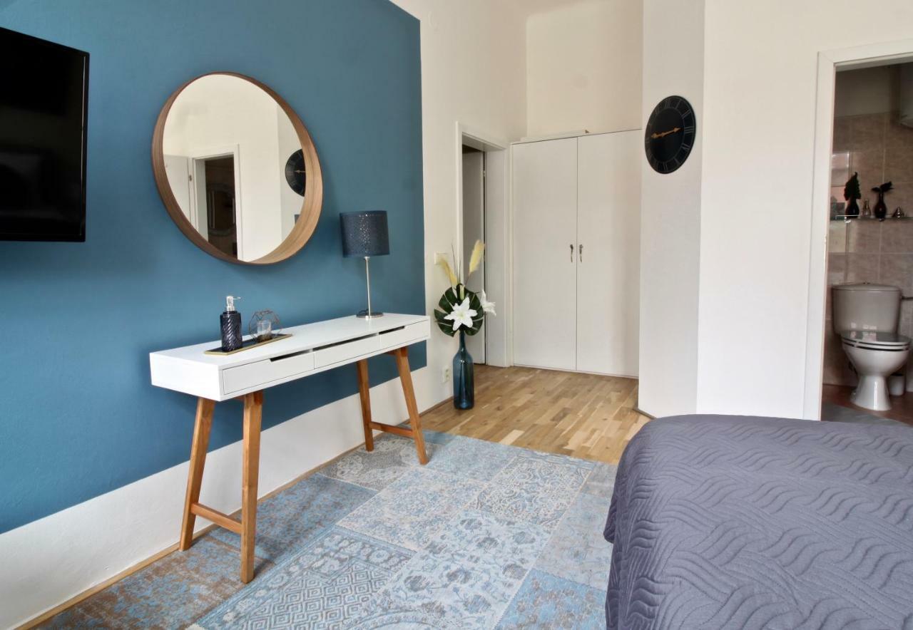 New Design & Style Apartment Old Town Xxl Praga Exterior foto