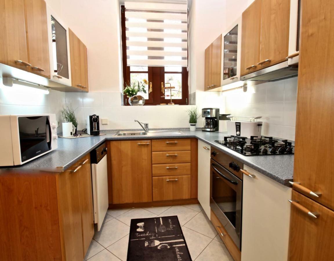 New Design & Style Apartment Old Town Xxl Praga Exterior foto